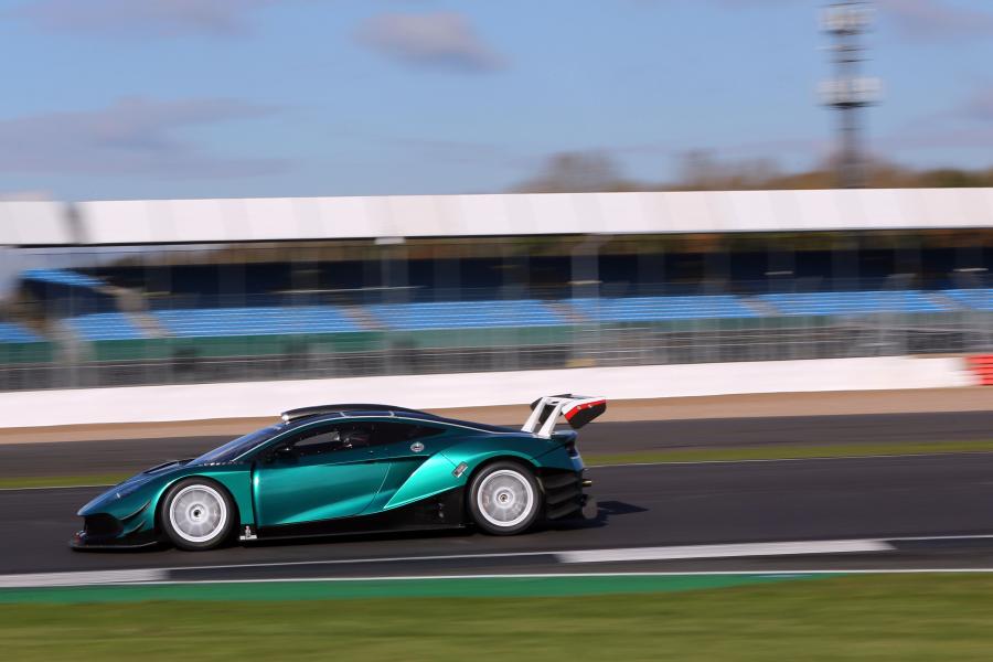  Arrinera Hussarya GT 2016 года  (фото 1 из 25)